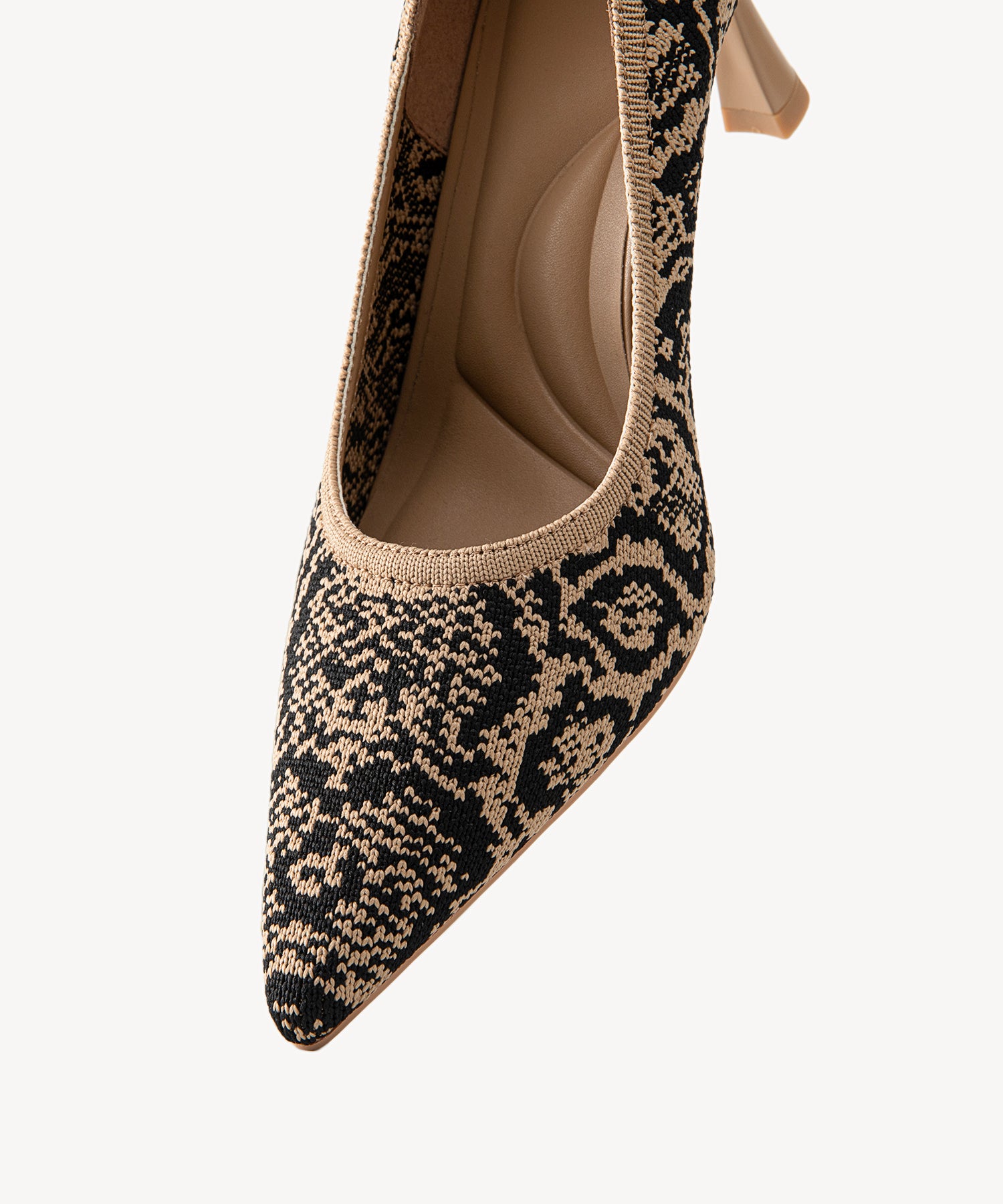 #color_apricot snake print