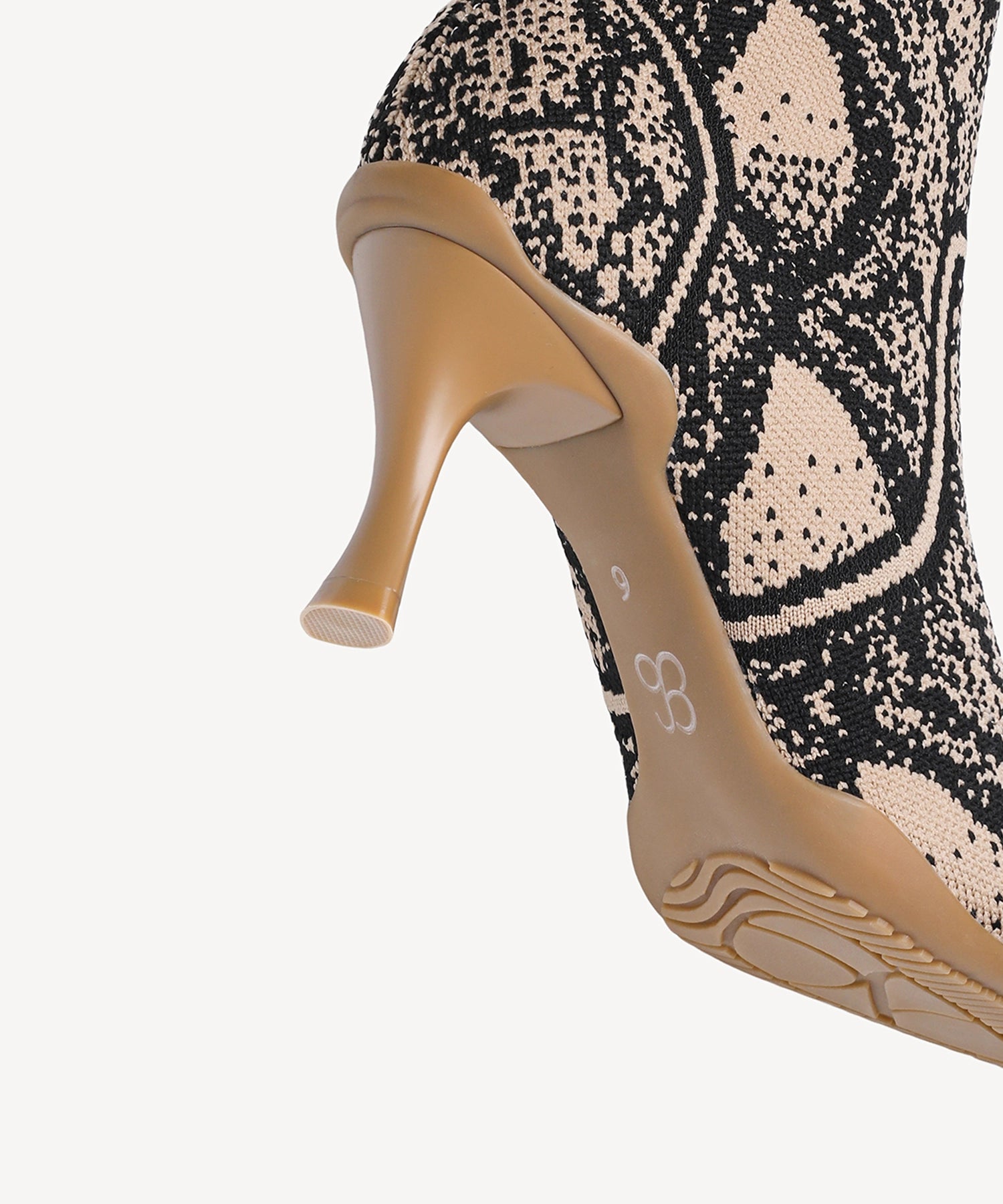 #color_apricot snake print