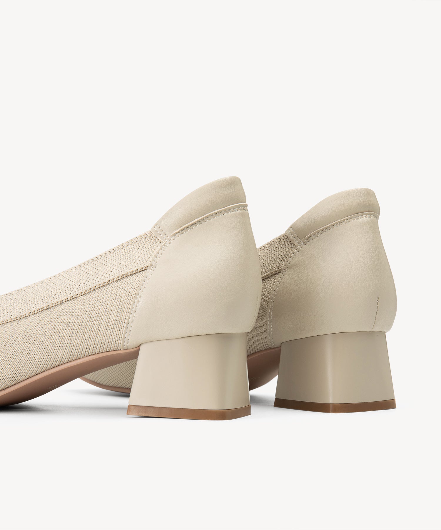 Bow Round Toe Heeled Pumps COSY ISLAND #color_apricot