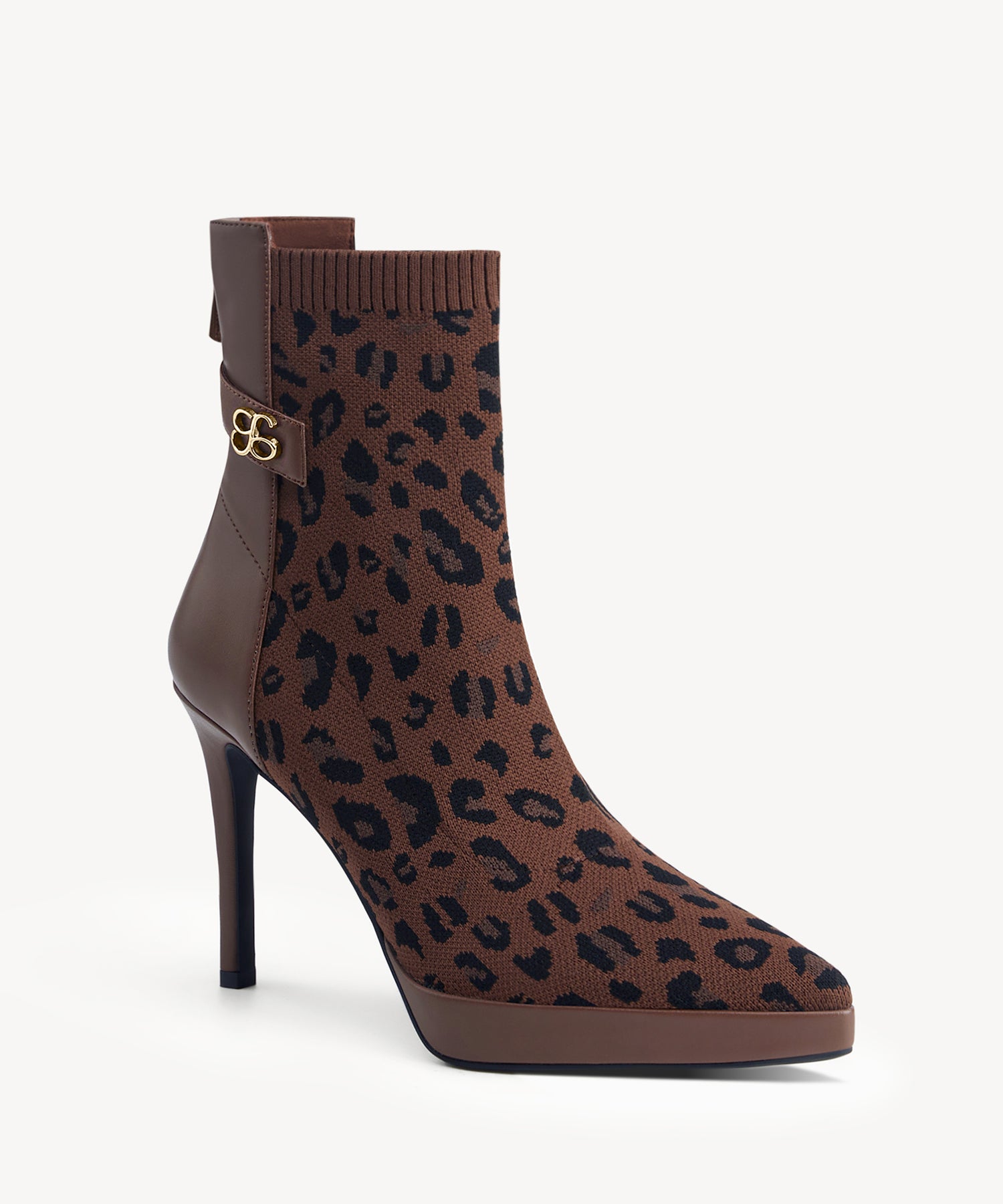 #color_brown leopard