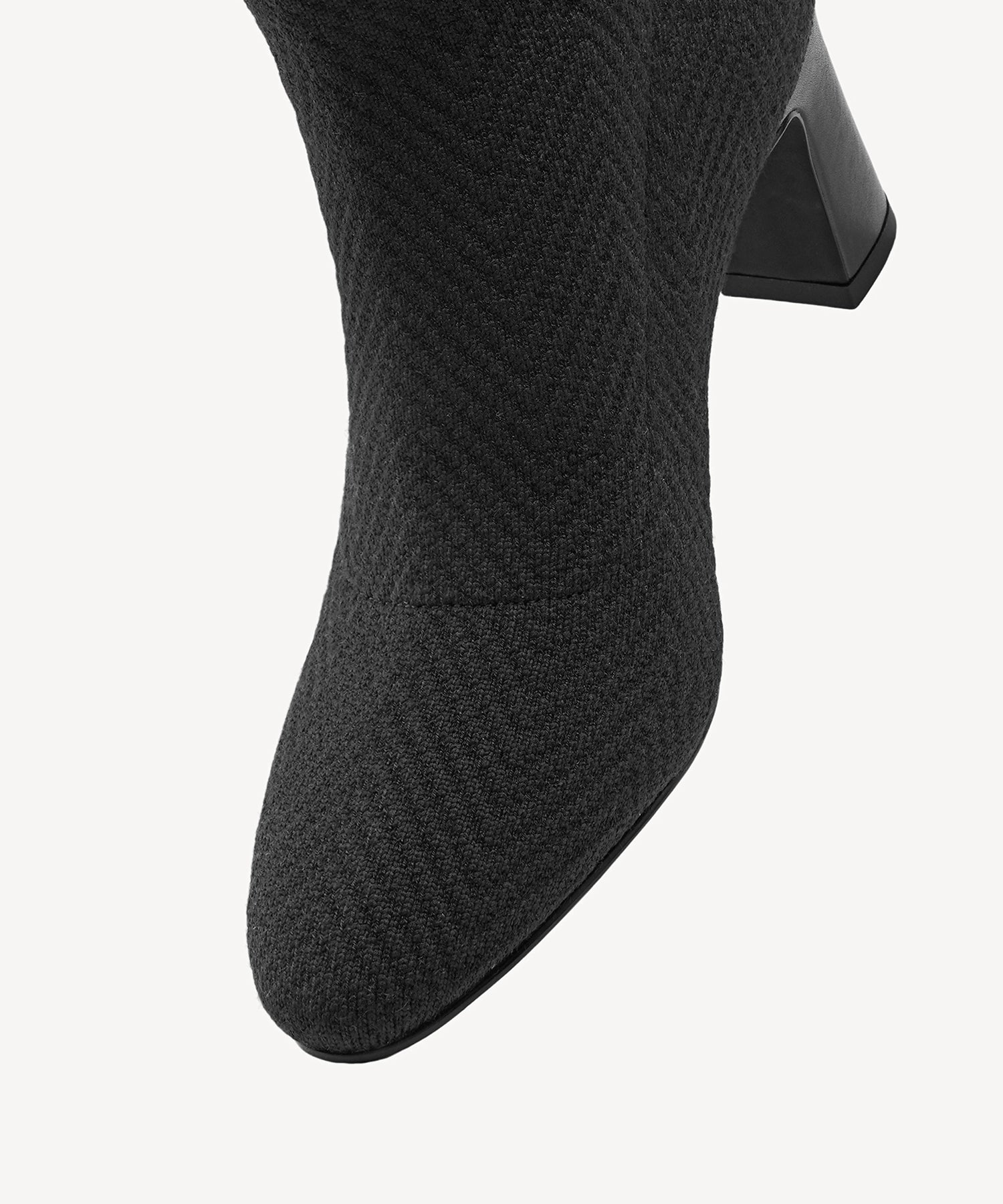 #color_black