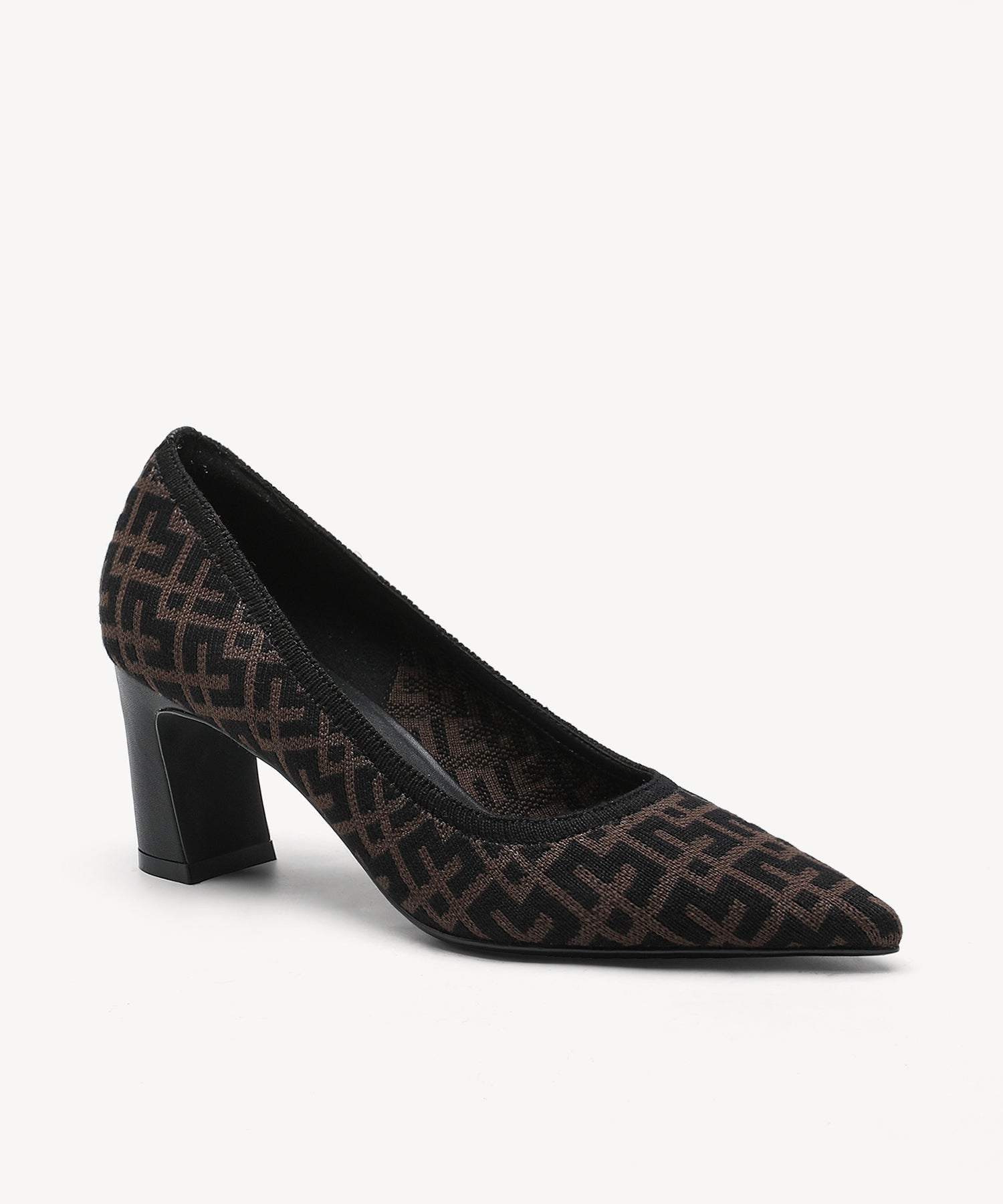 #color_monogram black