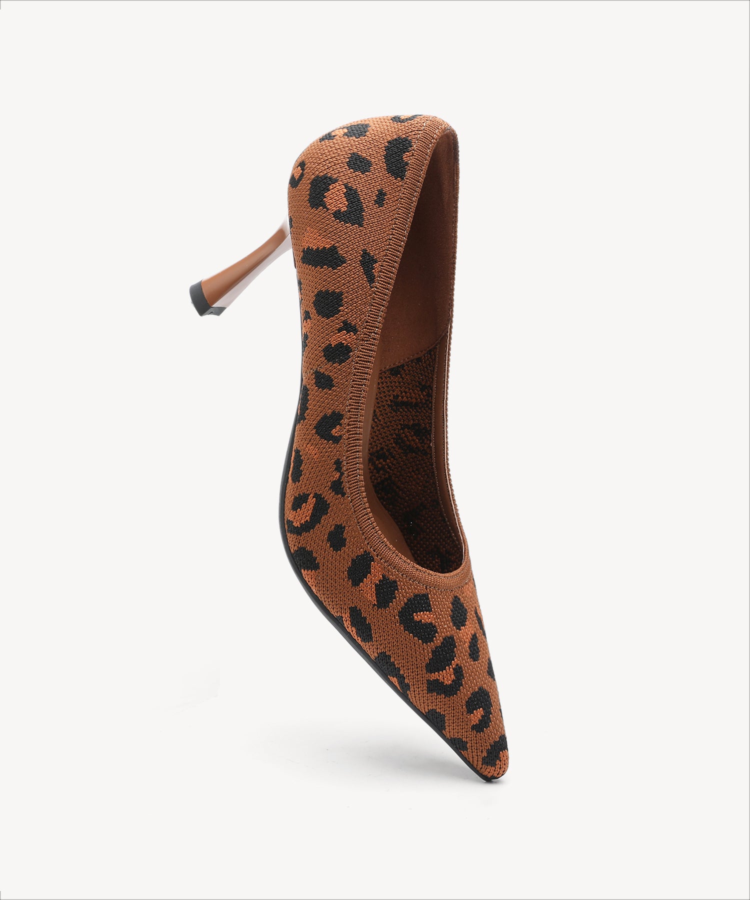 #color_brown leopard