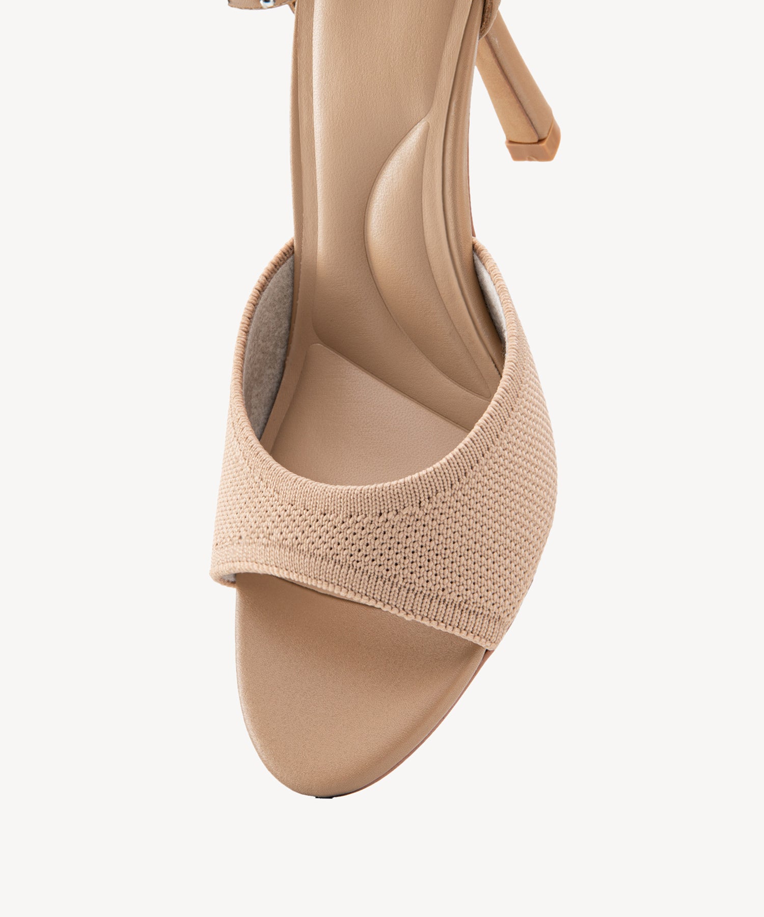 #color_stud apricot