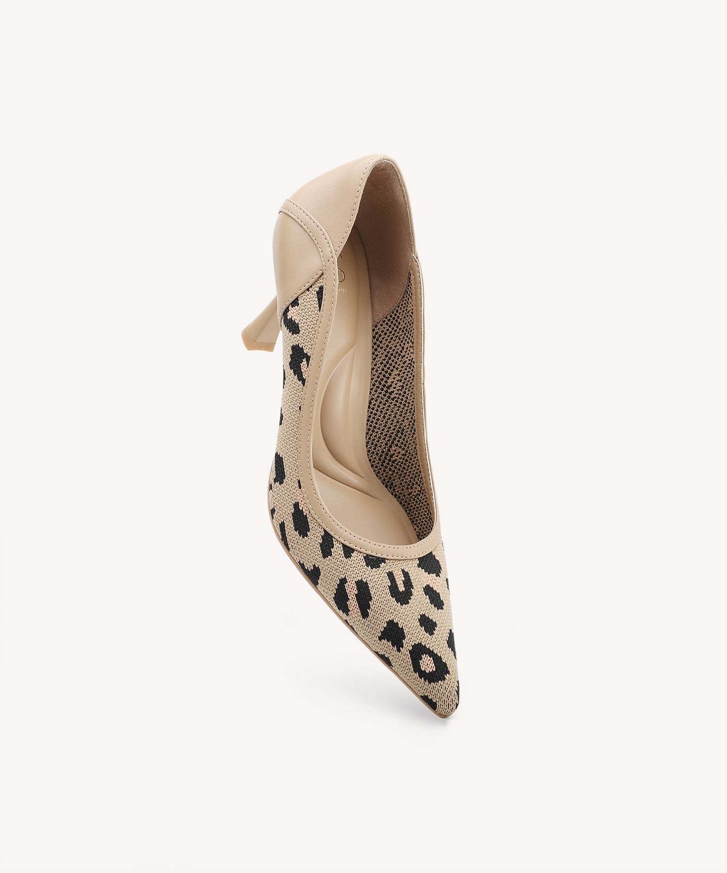 Minimalist Grace Pointed Toe Heeled Pumps
#color_leopard