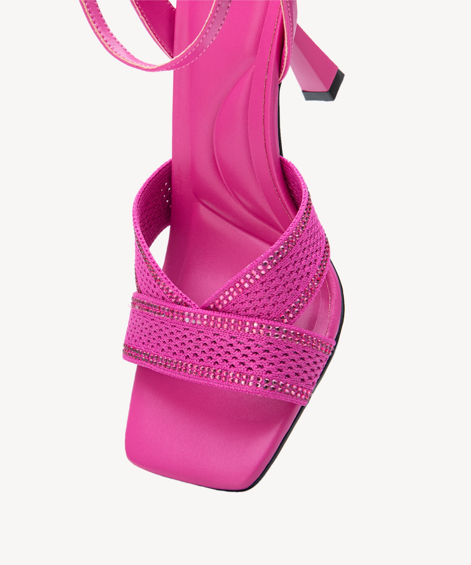 #color_hot pink