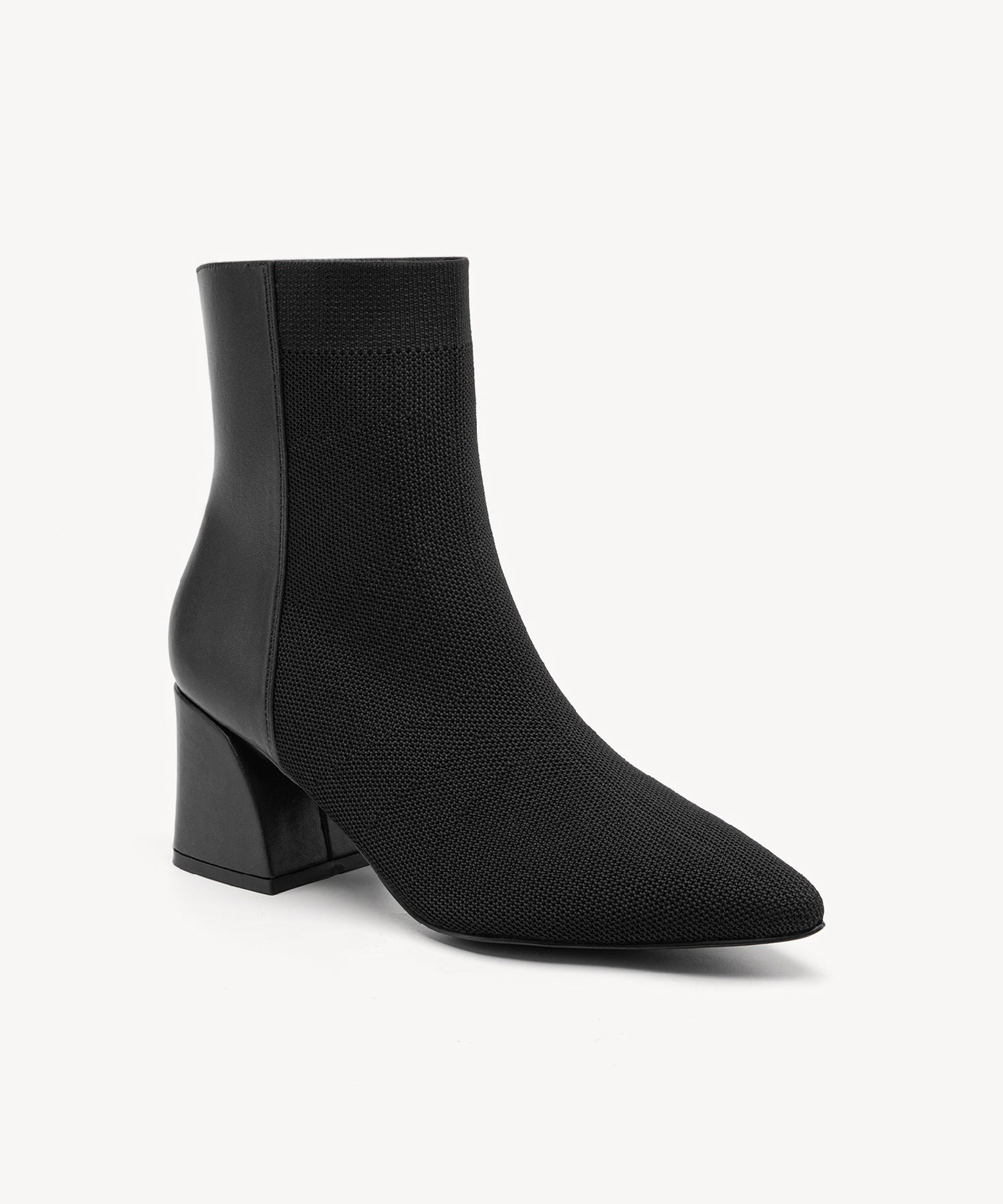 Commute Zipper Pointed Toe Chelsea Boots