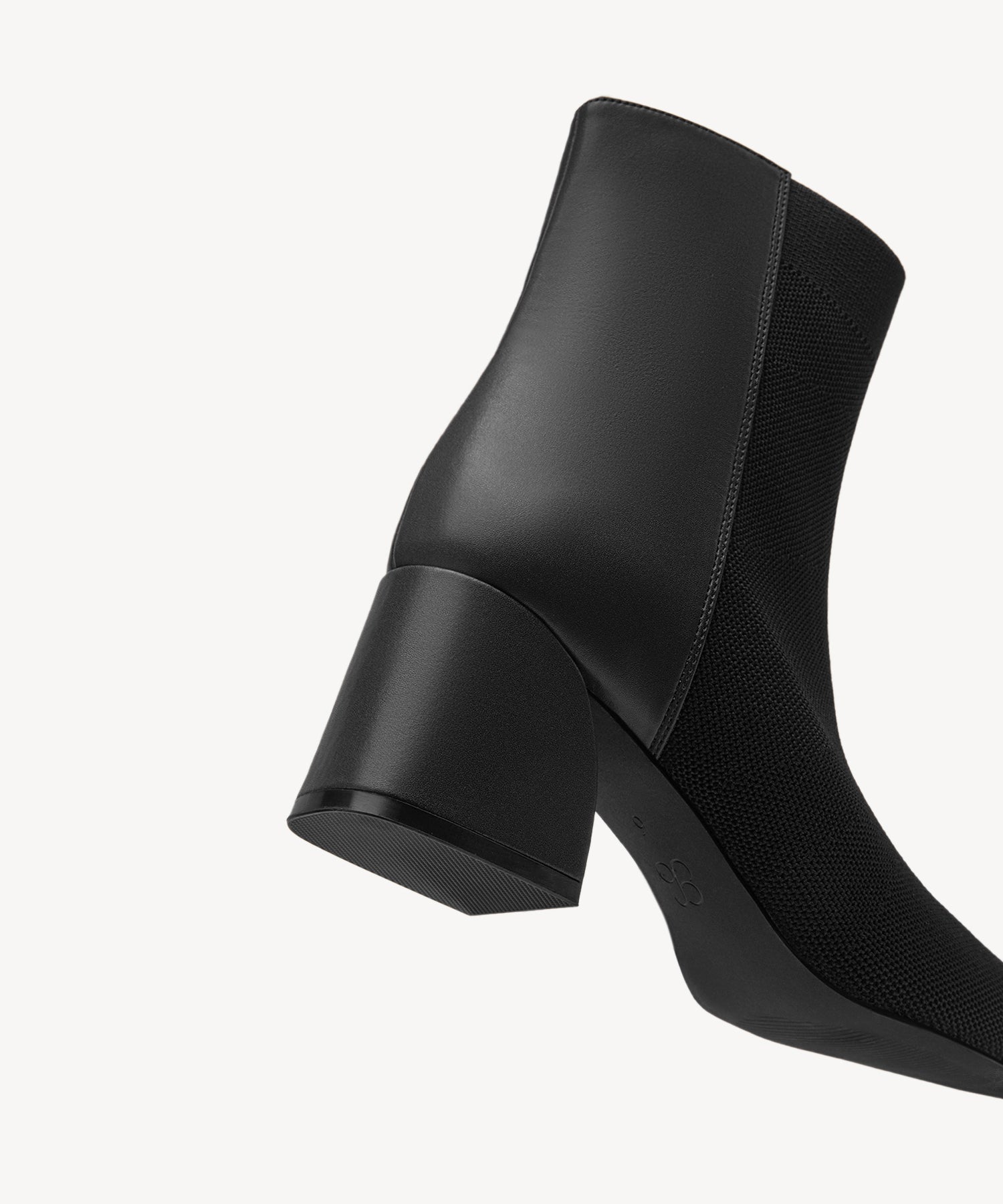 Commute Zipper Pointed Toe Chelsea Boots Coffee