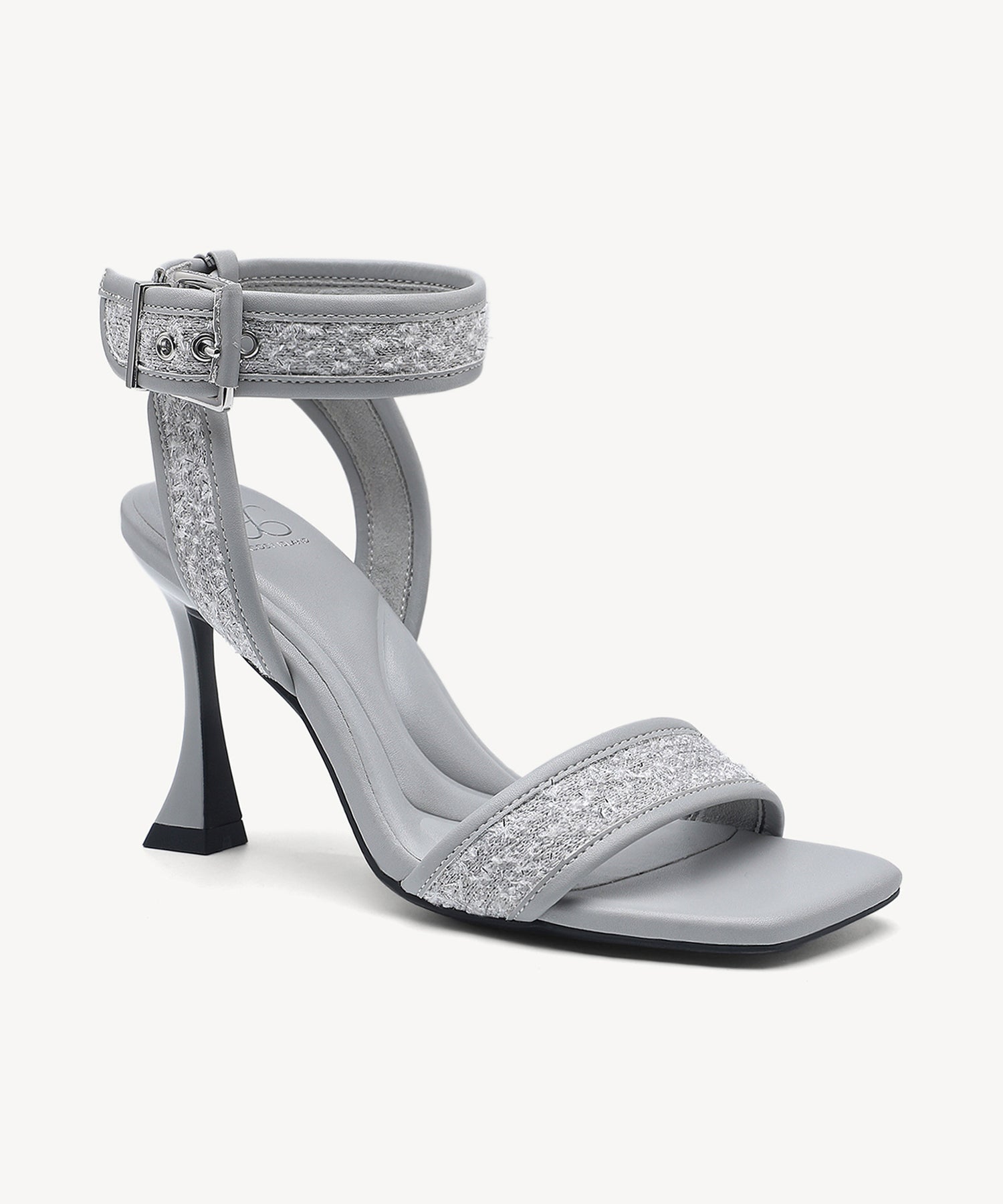 #color_silver