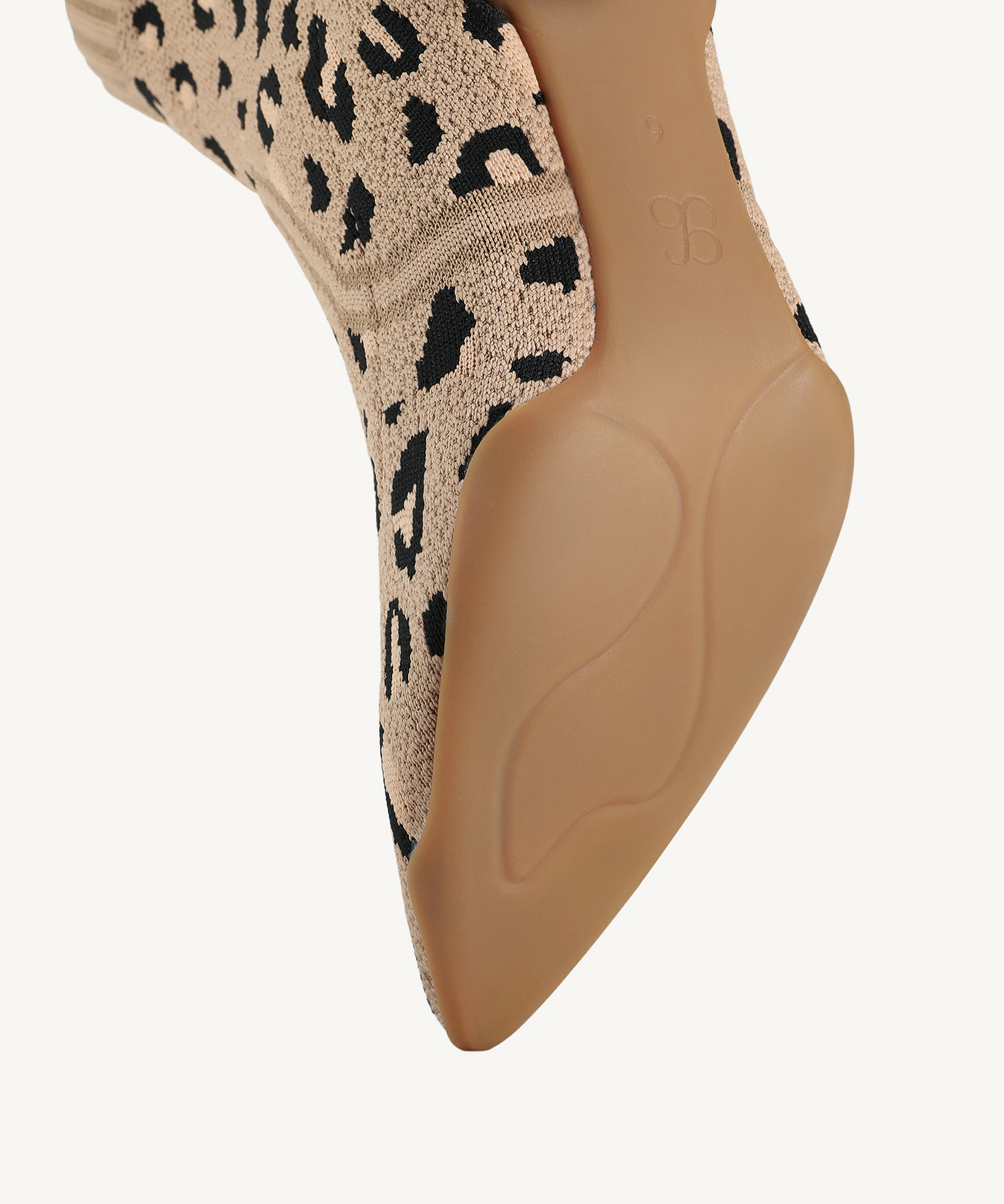 Minimalist Pointed Toe Stiletto Ankle Boots#color_leopard