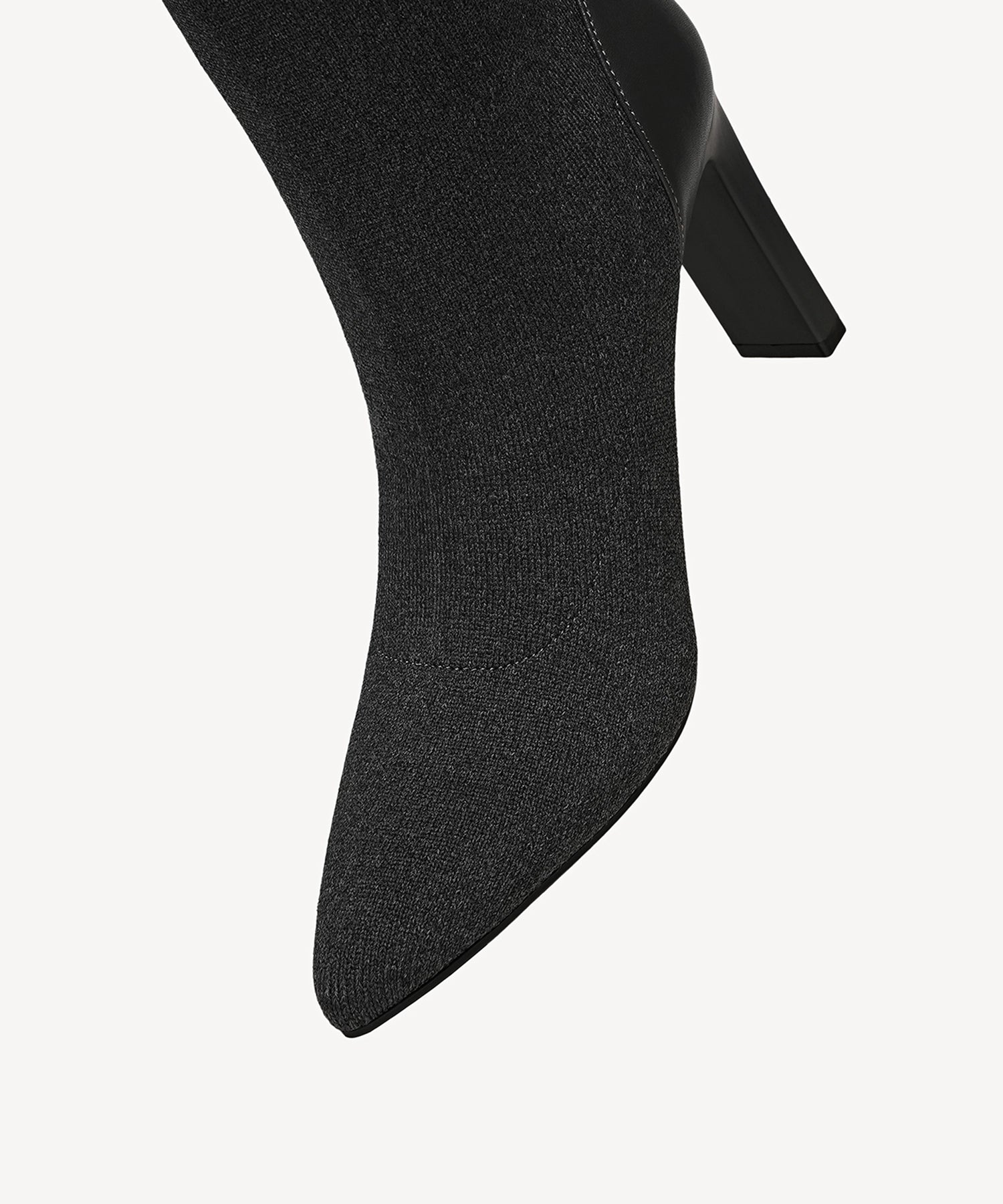 #color_black