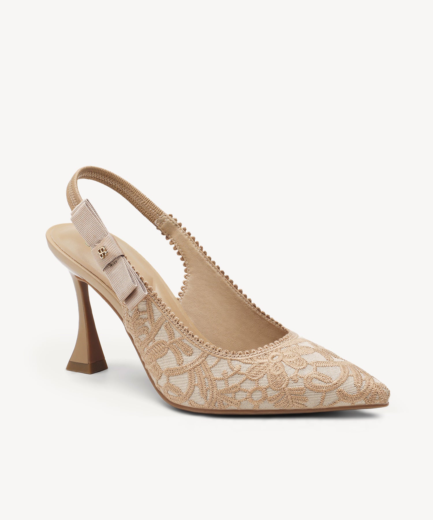 #color_Embroidery Apricot