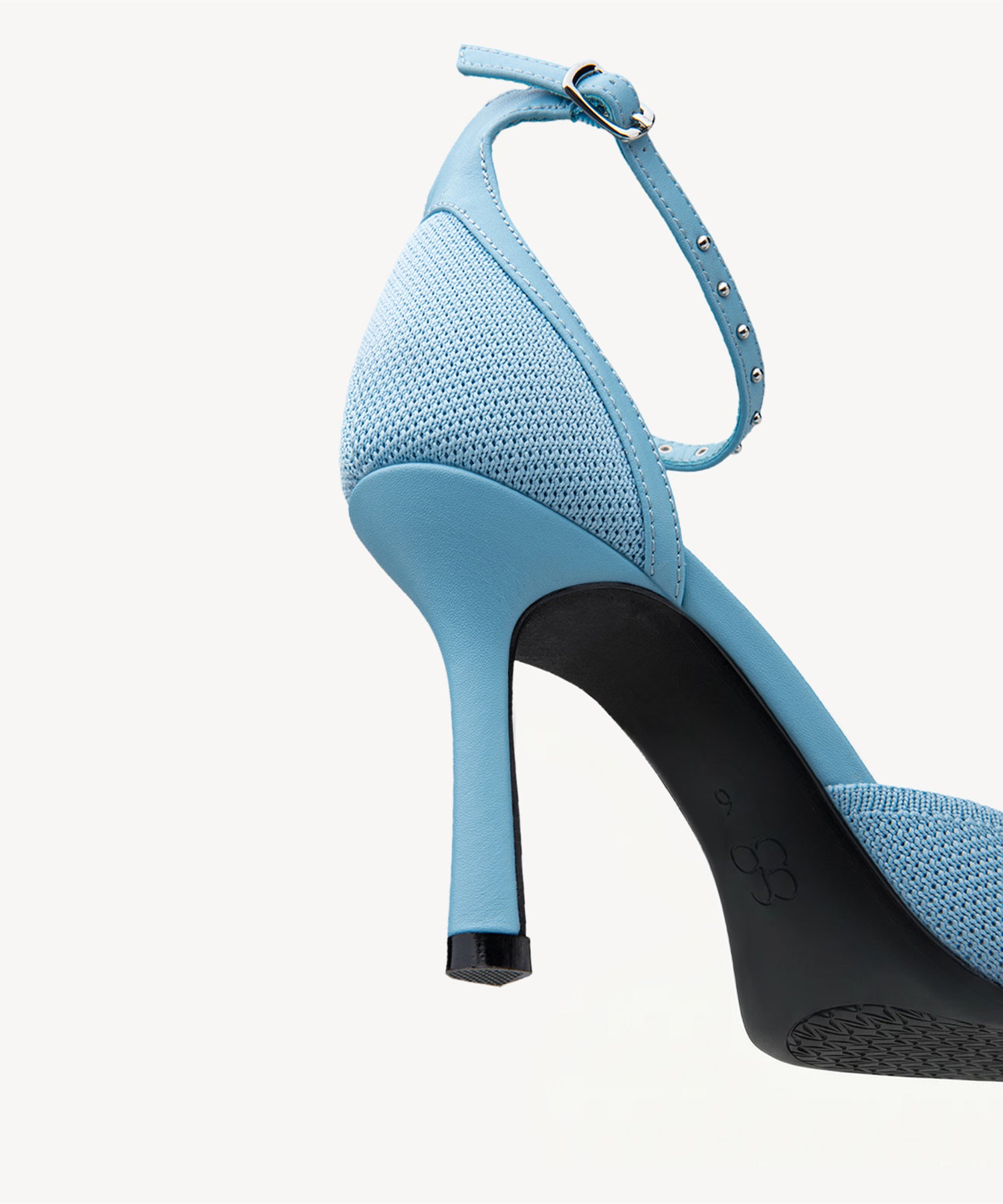 #color_stud blue